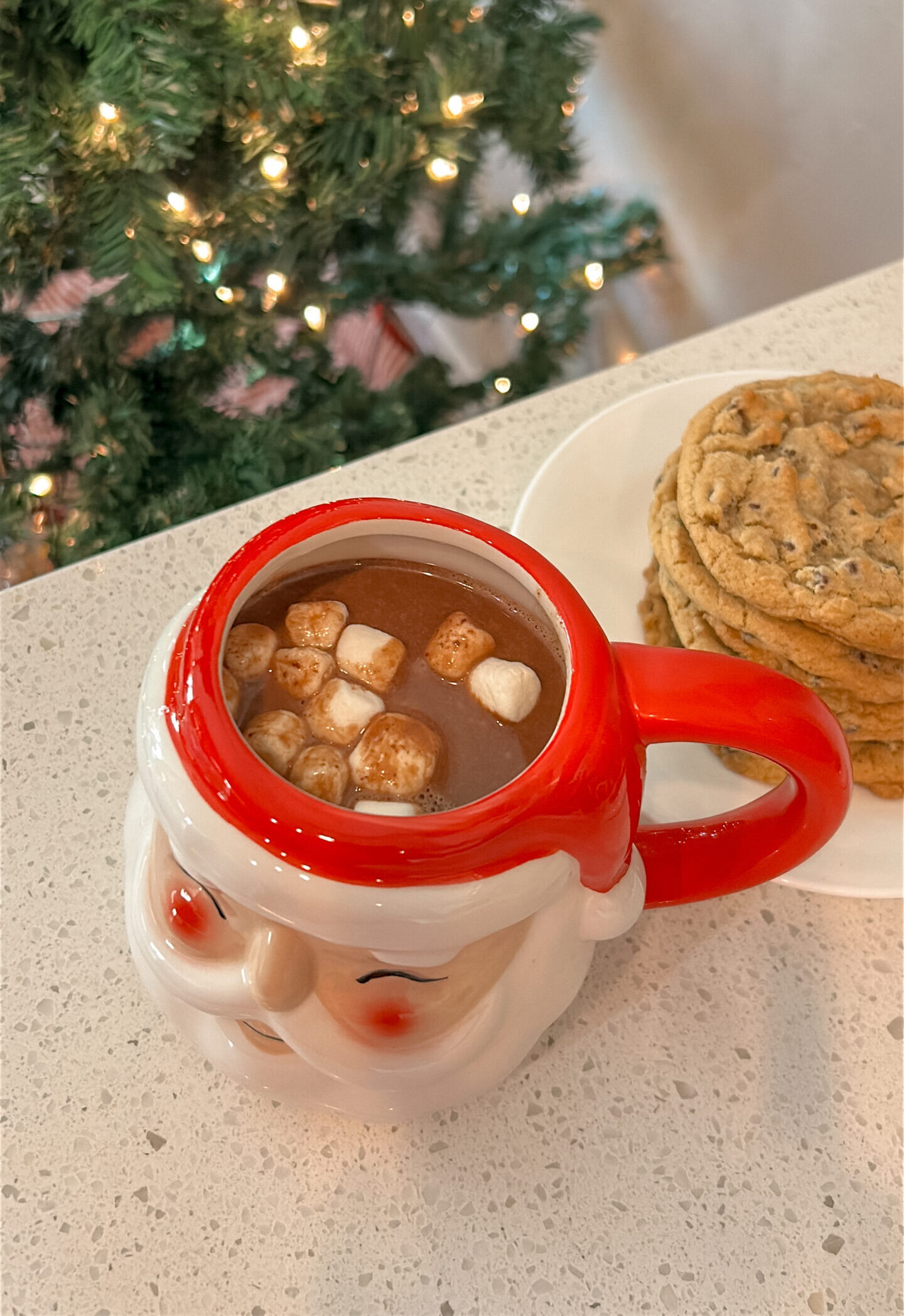 Homemade Peppermint Hot Chocolate: Cafe-Style Rich & Creamy